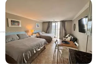 19201 Collins Ave, Sunny Isles Beach, FL 33160 - Photo 11