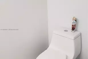 8031 NW 8th St, Miami, FL 33126 - Photo 3