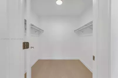 9201 E Bay Harbor Dr #LPH01, Bay Harbor Islands, FL 33154 - Photo 19