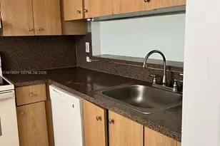 3470 Foxcroft Rd, Miramar, FL 33025 - Photo 7