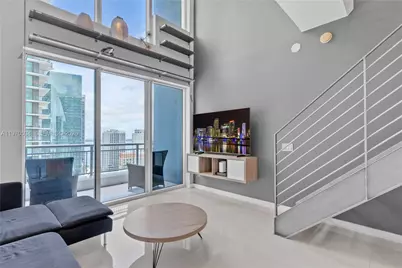 60 SW 13th St #2204, Miami, FL 33130 - Photo 5