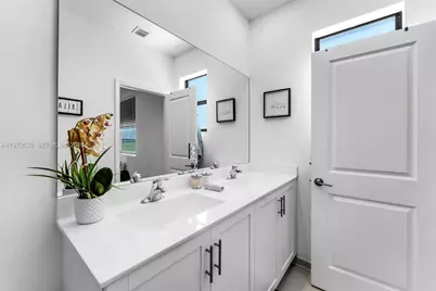 25565 SW 109th Ave, Homestead, FL 33032 - Photo 17