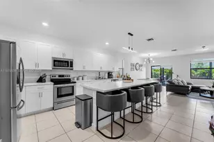 25565 SW 109th Ave, Homestead, FL 33032 - Photo 7