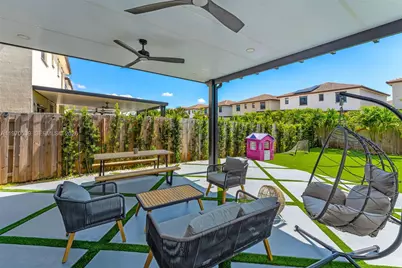 25565 SW 109th Ave, Homestead, FL 33032 - Photo 5