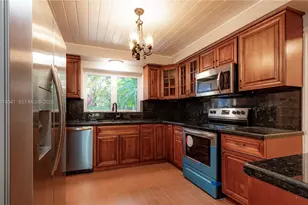 1350 Mendavia Ave, Coral Gables, FL 33146 - Photo 17