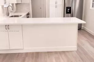 3048 NW 20th St, Fort Lauderdale, FL 33311 - Photo 3