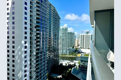 45 SW 9th St #3107, Miami, FL 33130 - Photo 7