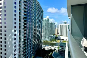 45 SW 9th St, Miami, FL 33130 - Photo 7