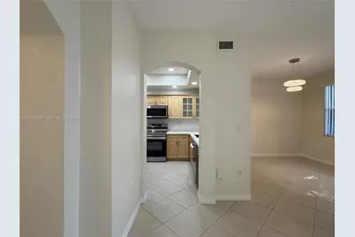 8936 W Flagler St #102, Miami, FL 33174 - Photo 3