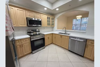 8936 W Flagler St #102, Miami, FL 33174 - Photo 13