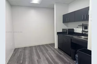 505 NE 125th St, North Miami, FL 33161 - Photo 13