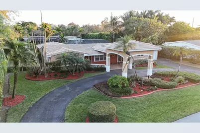 7900 SW 143rd St, Palmetto Bay, FL 33158 - Photo 1