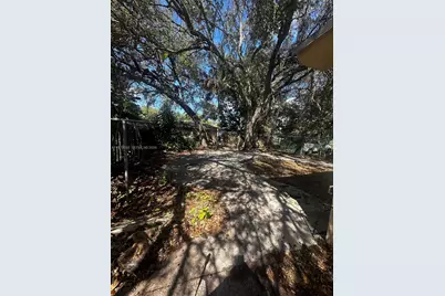 237 NW 55th St #237, Miami, FL 33127 - Photo 5