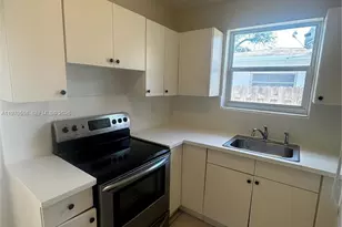 237 NW 55th St, Miami, FL 33127 - Photo 27