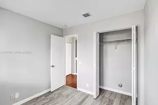 488 Conservation Dr, Weston, FL 33327 - Photo 23