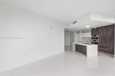 851 NE 1st Ave #3202, Miami, FL 33132 - Photo 13