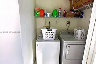 9729 Hammocks Blvd, Miami, FL 33196 - Photo 19