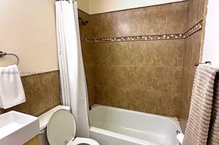 9729 Hammocks Blvd, Miami, FL 33196 - Photo 11