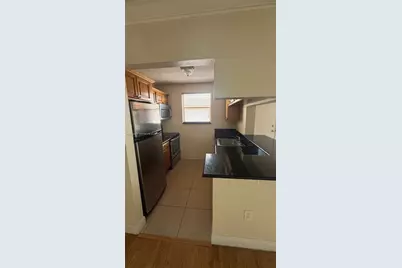 2441 SW 31st Ave #303, Miami, FL 33145 - Photo 7