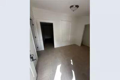 1919 SW 2nd St #c, Miami, FL 33135 - Photo 5