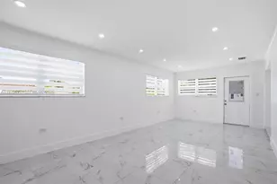 5521 SW 104th Ave, Miami, FL 33165 - Photo 11