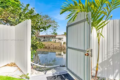 5521 SW 104th Ave, Miami, FL 33165 - Photo 25