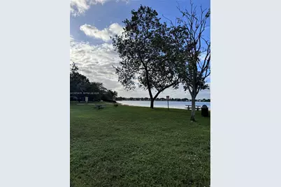 18965 NW 62nd Ave #105, Hialeah, FL 33015 - Photo 19