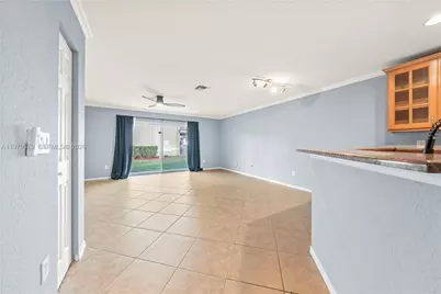 5905 Abbey Rd #5905, Tamarac, FL 33321 - Photo 5