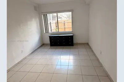 941 NE 169th St #120, North Miami Beach, FL 33162 - Photo 11