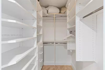 5701 Collins Ave #310, Miami Beach, FL 33140 - Photo 23