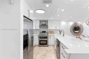 5701 Collins Ave, Miami Beach, FL 33140 - Photo 3