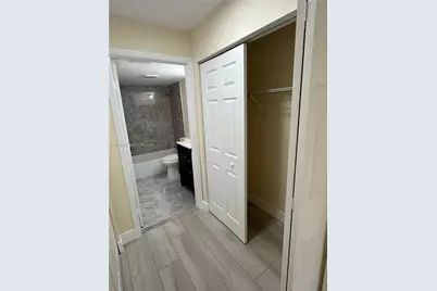 560 S Park Rd #36-7, Hollywood, FL 33021 - Photo 7