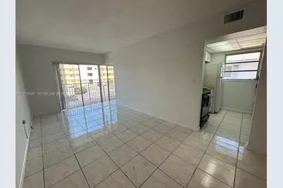 7426 SW 82 St #D222, Miami, FL 33143 - Photo 5