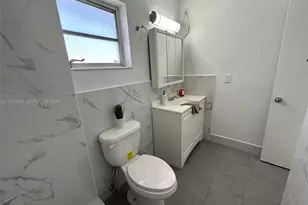 7426 SW 82nd St, Miami, FL 33143 - Photo 19