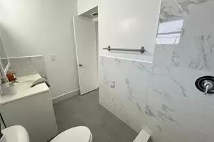 7426 SW 82nd St, Miami, FL 33143 - Photo 21