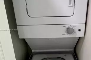 8251 NW 8th St, Miami, FL 33126 - Photo 13