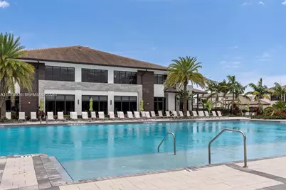 4745 NW 84th Ct #18, Doral, FL 33166 - Photo 19