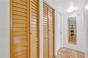 10525 SW 112th Ave, Miami, FL 33176 - Photo 7