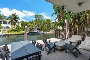 3560 W Fairview St, Miami, FL 33133 - Photo 3