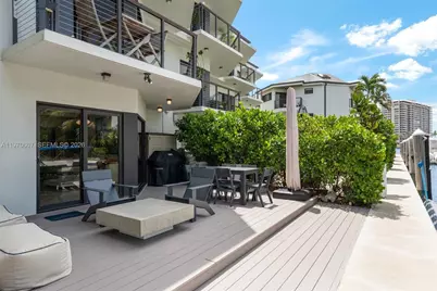 3560 W Fairview St, Miami, FL 33133 - Photo 37