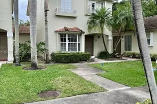 706 NW 108 Te, Pembroke Pines, FL 33026 - Photo 5