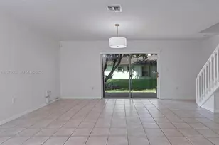 706 NW 108th Terrace, Pembroke Pines, FL 33026 - Photo 11