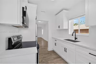 1801 SW 5th St #1803, Miami, FL 33135 - Photo 7