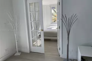 2301 Collins Ave, Miami Beach, FL 33139 - Photo 5