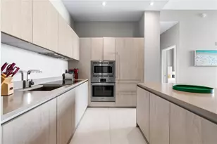 4111 S Ocean Dr, Hollywood, FL 33019 - Photo 13