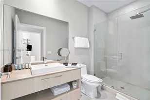 4111 S Ocean Dr, Hollywood, FL 33019 - Photo 25