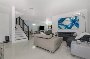 7902 NW 105th Ct, Doral, FL 33178 - Photo 3