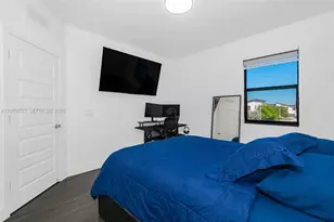 7902 NW 105th Ct, Doral, FL 33178 - Photo 27