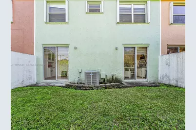 15111 NW 8th St, Pembroke Pines, FL 33028 - Photo 37