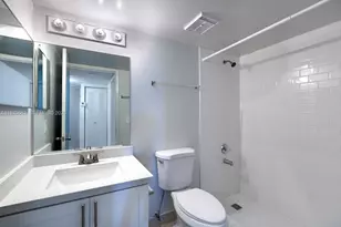 171 NW 97th Ave, Miami, FL 33172 - Photo 11